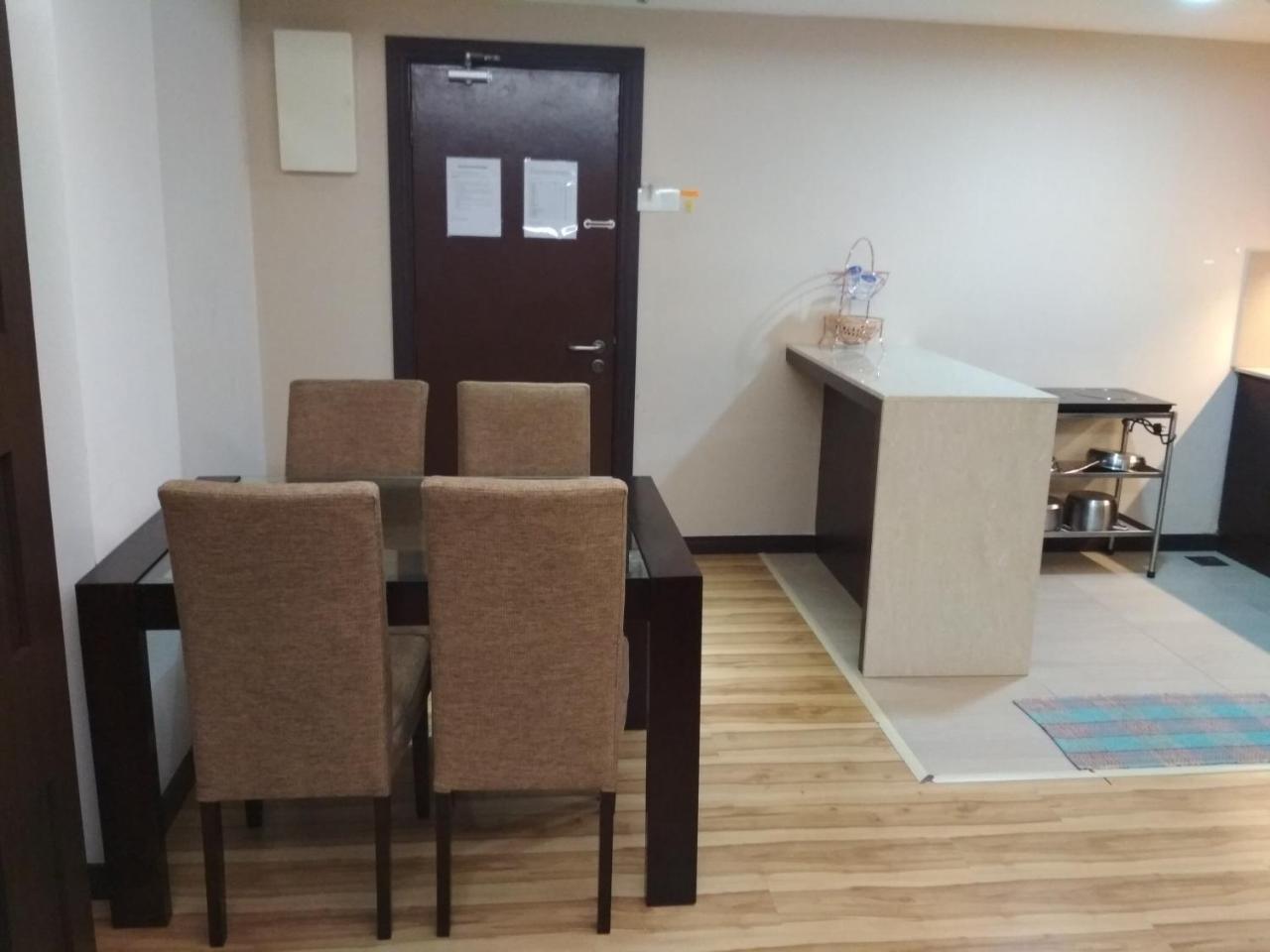 Classy Studio Apartment Kota Bharu Exteriör bild